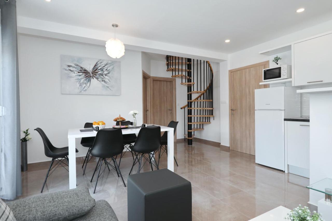 Villa Silver Starigrad Paklenica Eksteriør billede